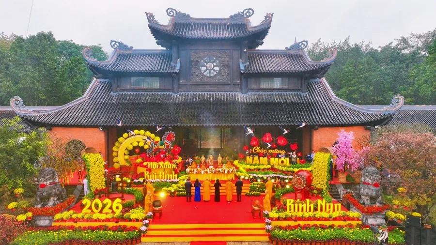 Detailliertes autarkes Bai-Dinh-Pagode Ninh Binh Reiseerlebnis von A-Z