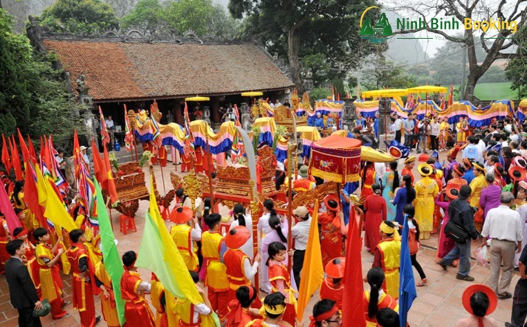 Lế hội cố đô Hoa Lư